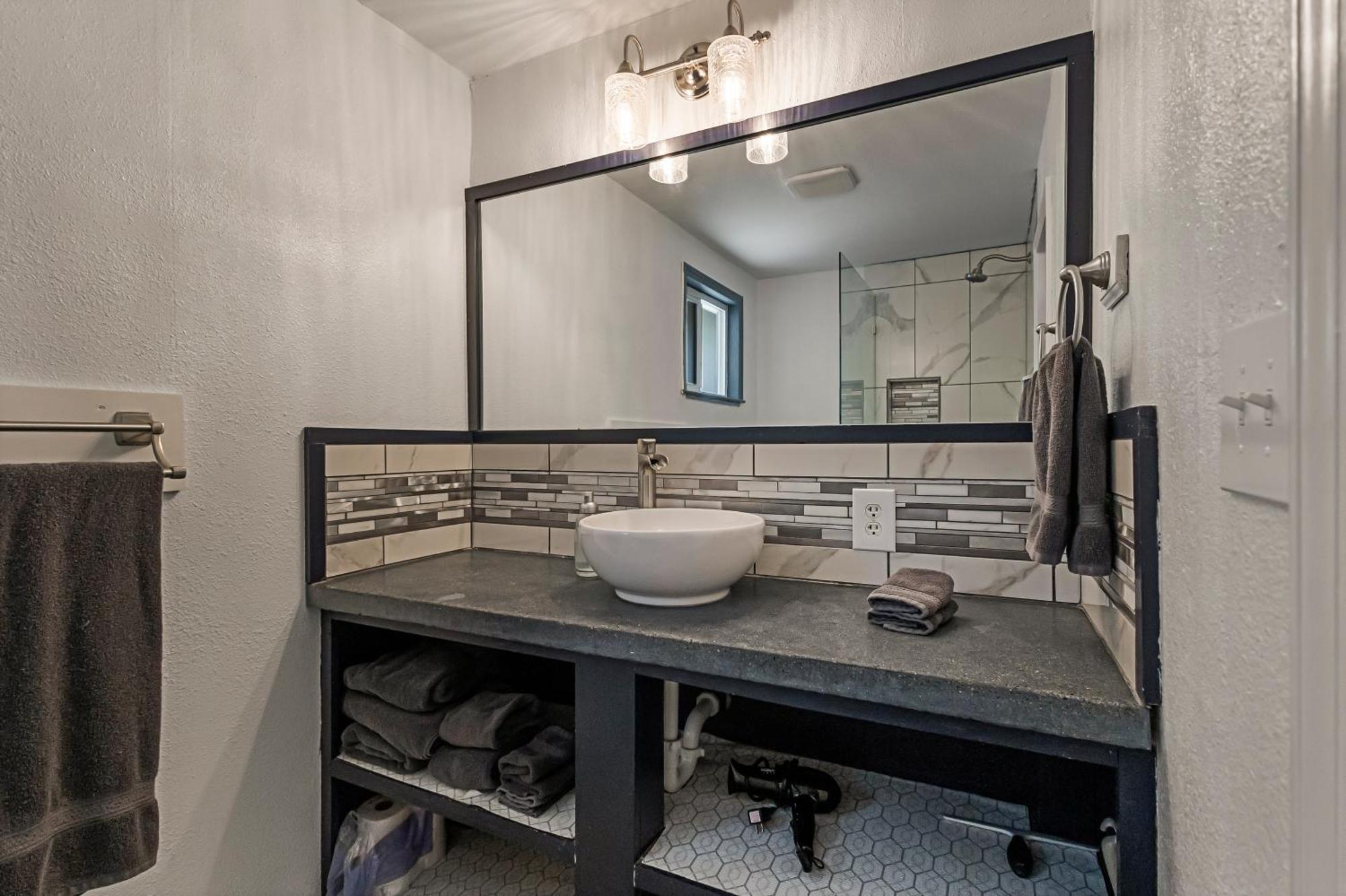Guest House, Accessible To Downtown, & Fast Wifi! Chico Buitenkant foto
