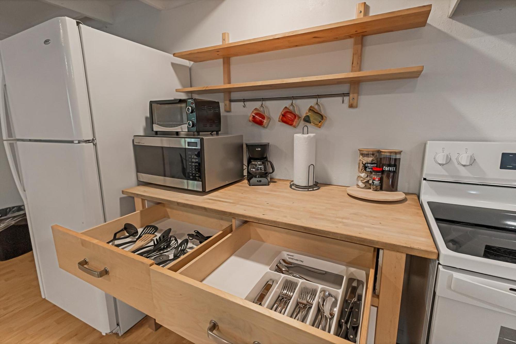 Guest House, Accessible To Downtown, & Fast Wifi! Chico Buitenkant foto