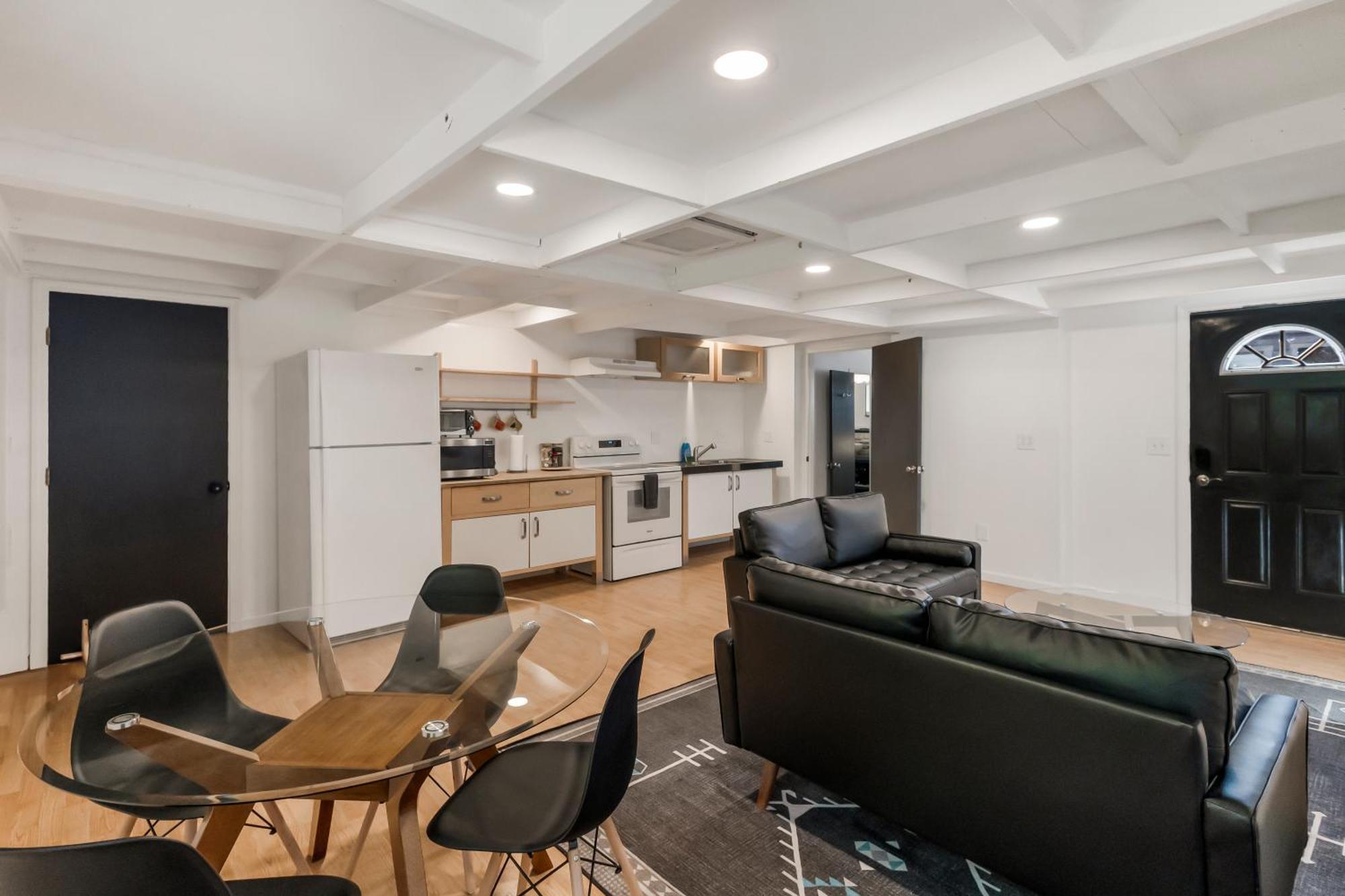 Guest House, Accessible To Downtown, & Fast Wifi! Chico Buitenkant foto